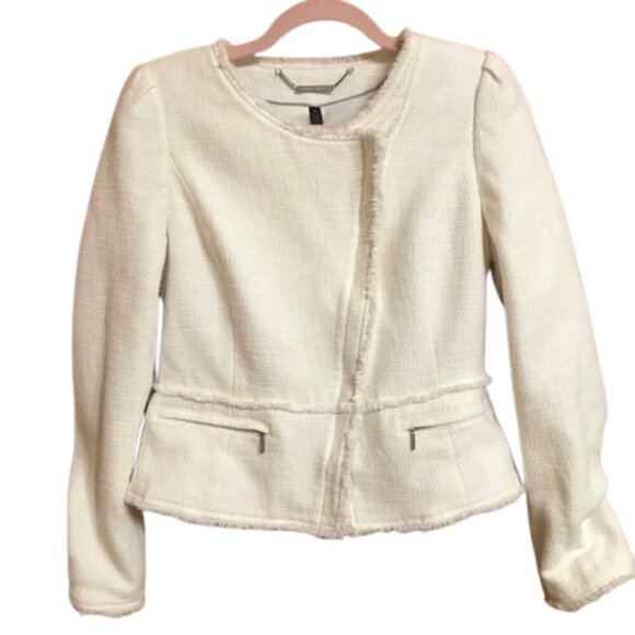 White House Black Market Women's White Tweed round neck Jacket Frayed Edges Sz 6 - Picture 1 of 14